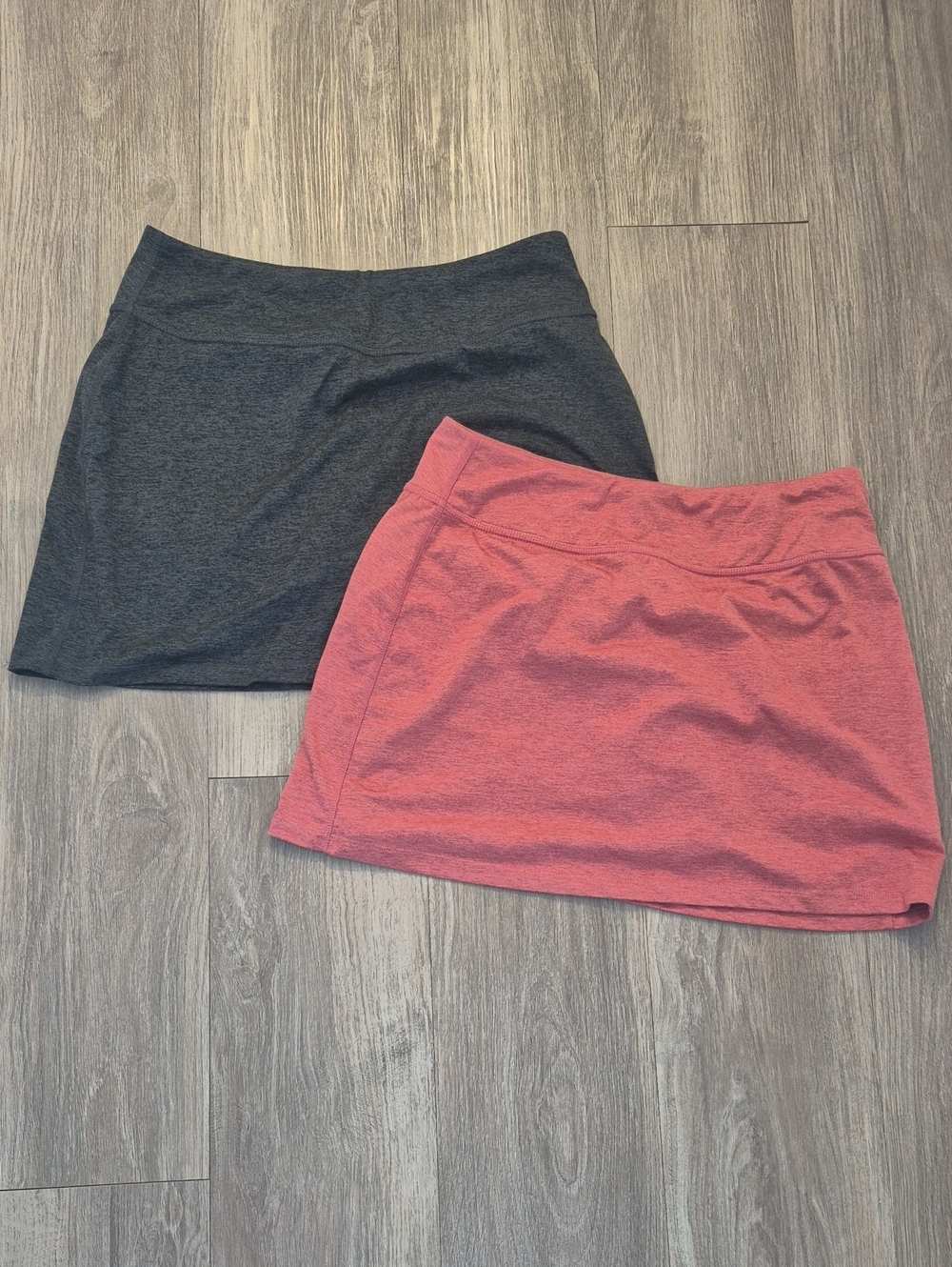 Women's Active Skort - Charcoal and Rose
